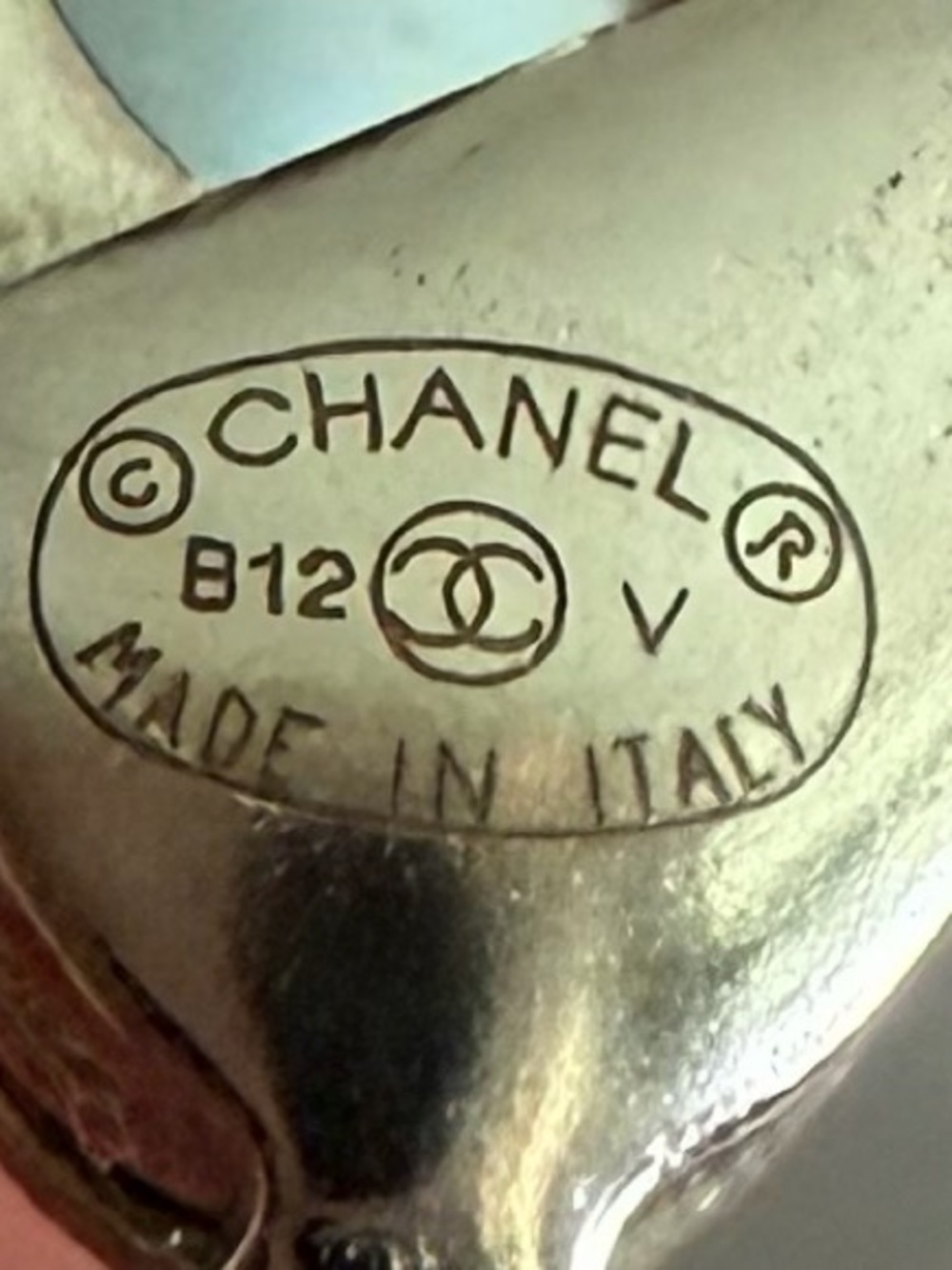 CHANEL Silver Crystal CC Logo Pendant Necklace - Picture 3 of 6